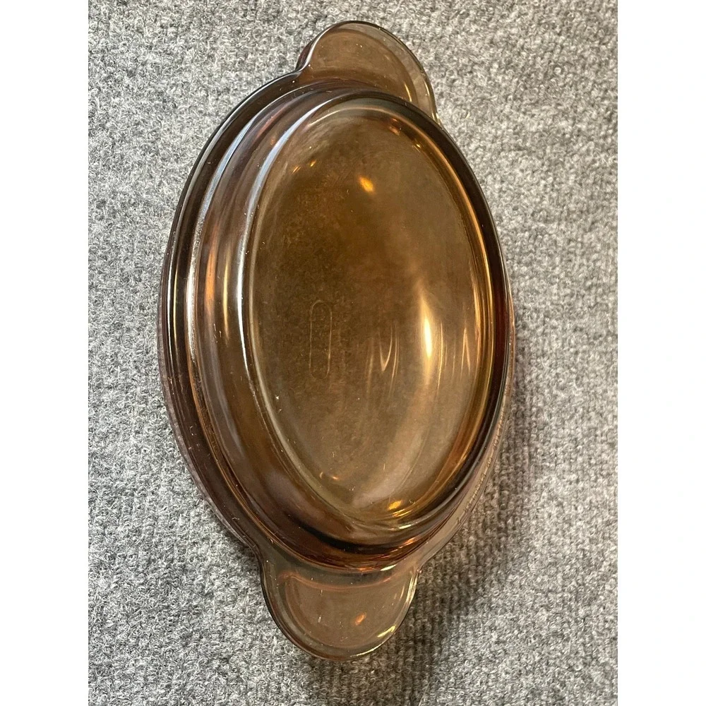 Vintage Vision Corning Amber Glass Oval Casserole Dish 1 Qt V-11-B with Lid USA